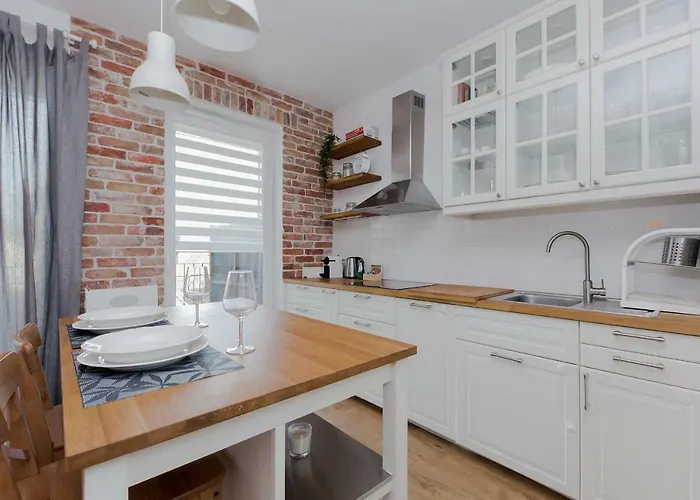 Shortstaypoland Marymoncka *