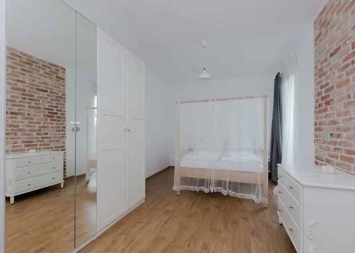 Shortstaypoland Marymoncka *