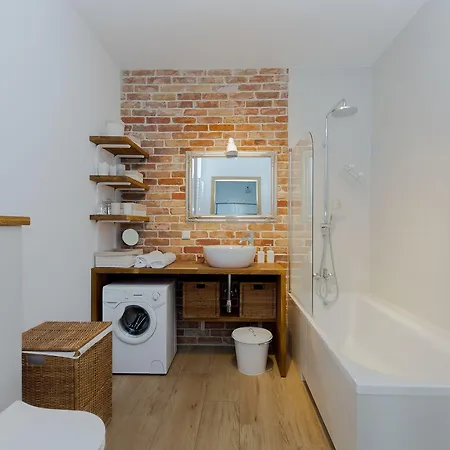 Shortstaypoland Marymoncka