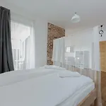 Daire Shortstaypoland Marymoncka Varşova